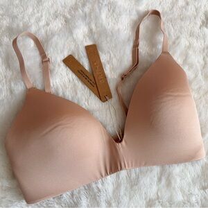 NWT skims wireless form bra